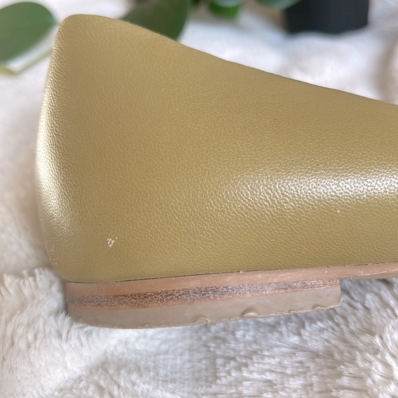 ANTHROPOLOGIE Cute Bow Knot Leather Flats - Picture 4 of 14